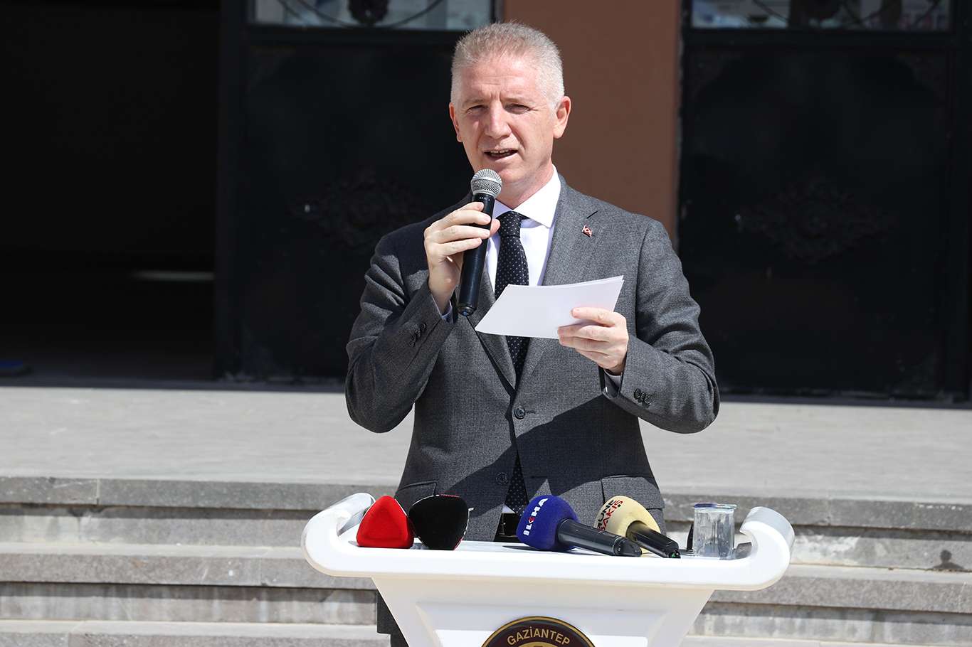 Gaziantep Valisi Davut Gül: Son 5 yılda 6 bin derslik yapıldı Gaziantep Valisi Davut Gül: Son 5 yılda 6 bin derslik yapıldı
